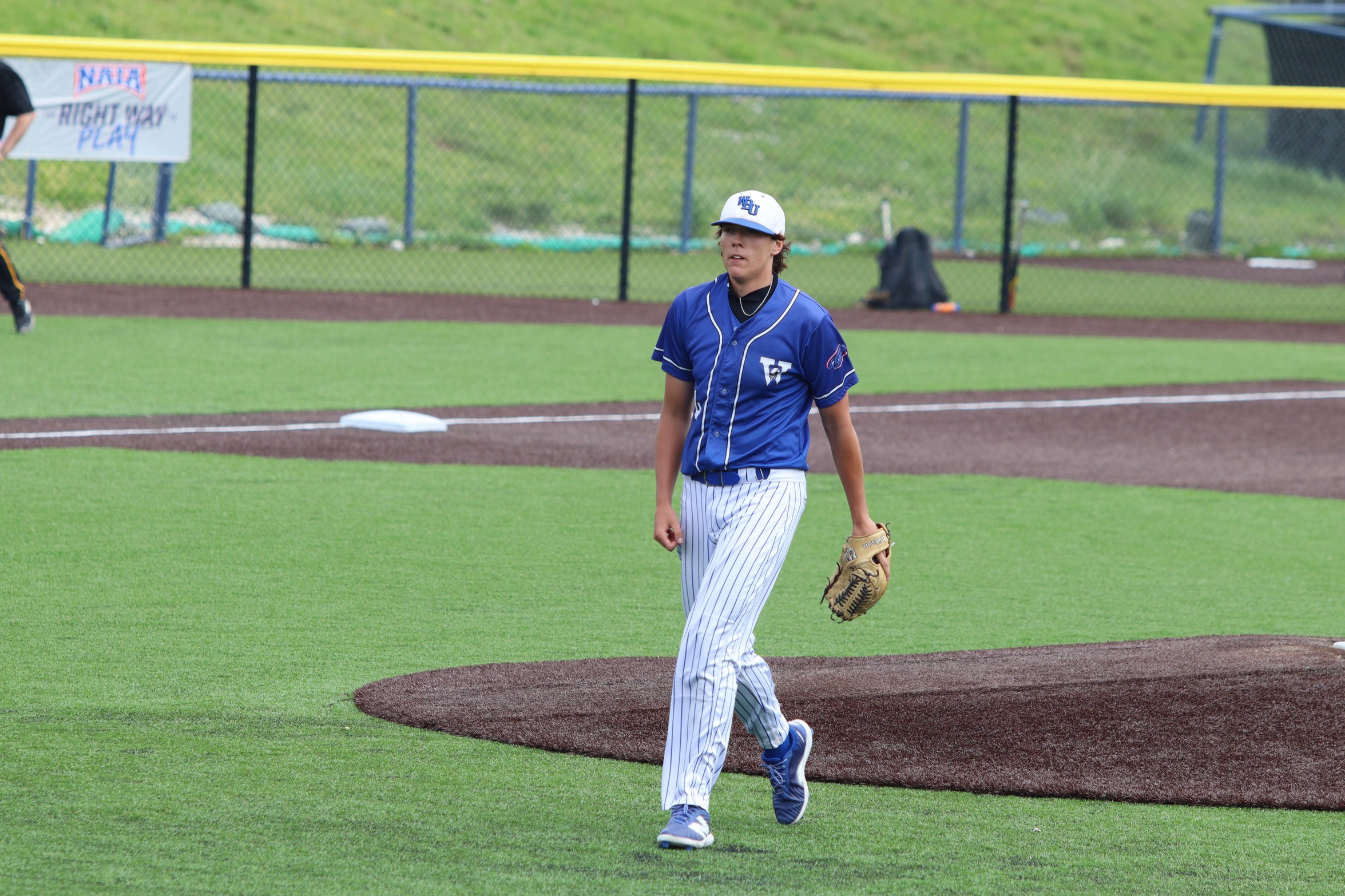 Parks, Cloud, Brinkley Named to AMC All-Tournament Team