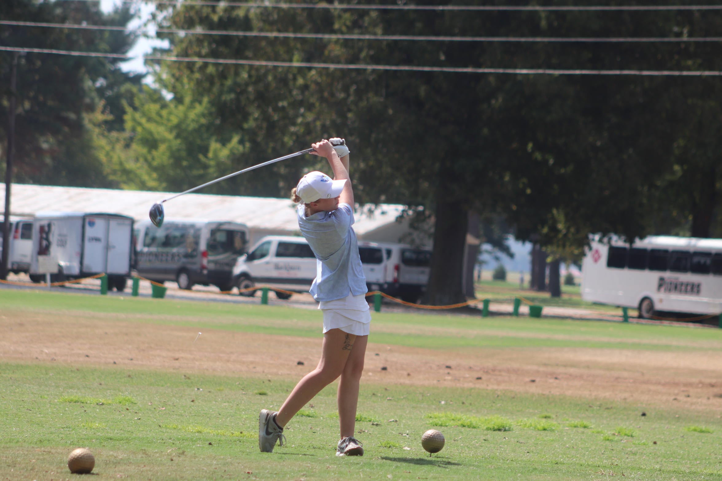 Lady Eagles Land Three in Top Five to Win WBU Fall Invitational
